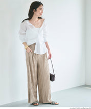 Pleated pants