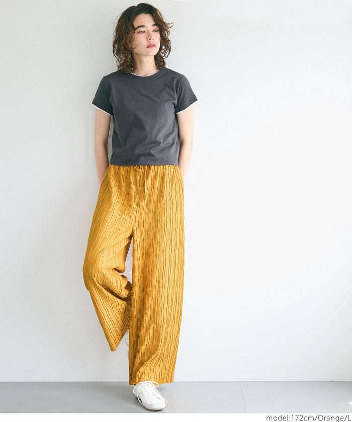 Pleated pants