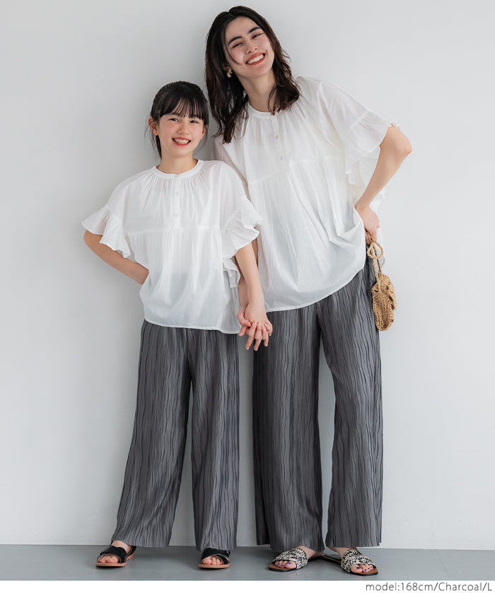 Pleated pants