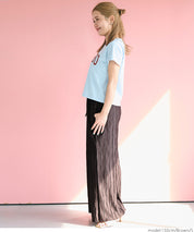 Pleated pants