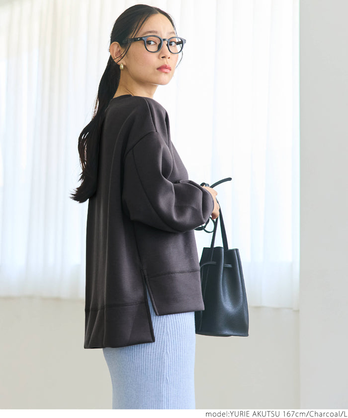 Crew neck soft sweatshirt