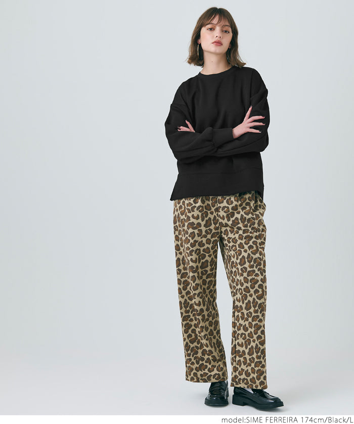 Crew neck soft sweatshirt