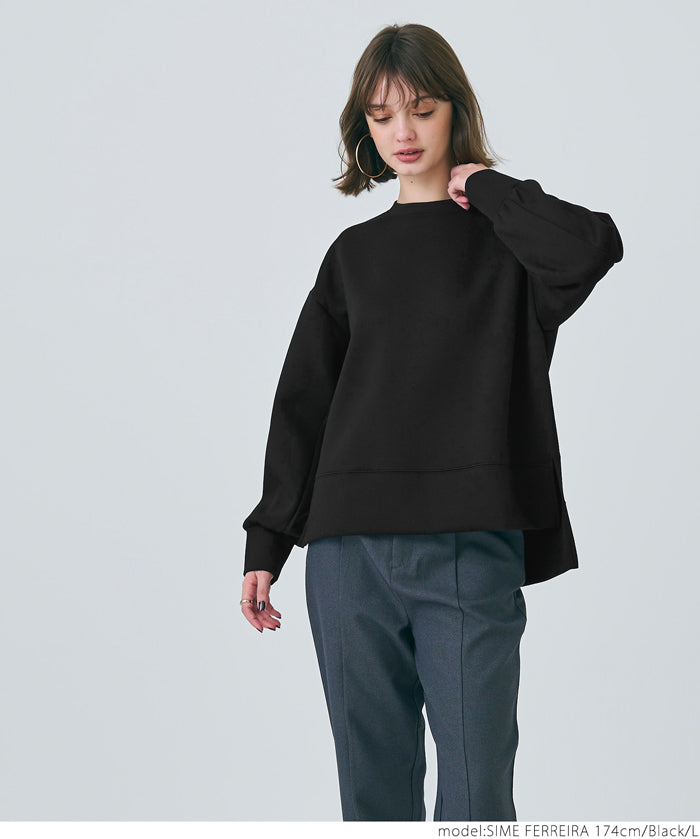 Crew neck soft sweatshirt