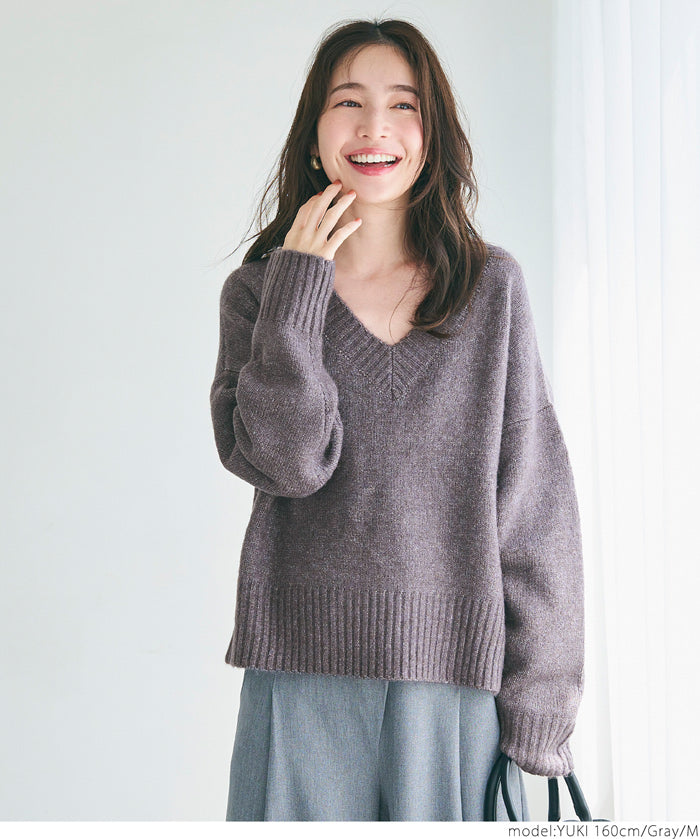Fluffy yak-style V-neck knit