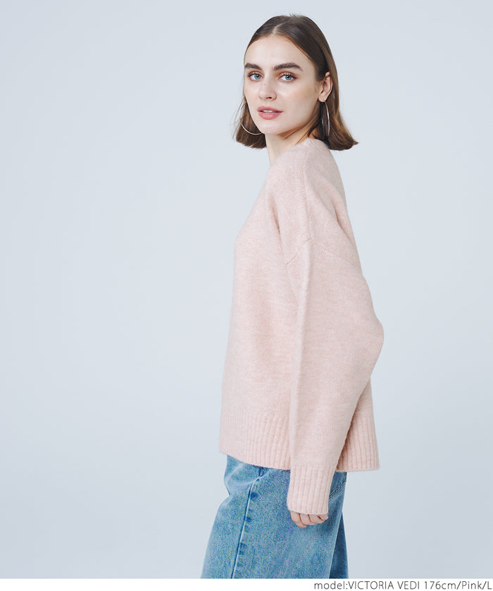 Fluffy yak-style V-neck knit