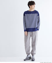 Men's washed jeans with tapered cuffs