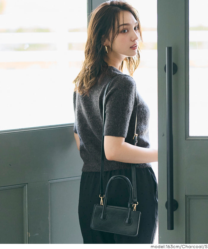 Temperamental and versatile gold-button short-sleeved knitted cardigan