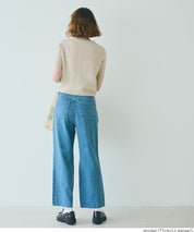 Temperamental and versatile gold-button short-sleeved knitted cardigan