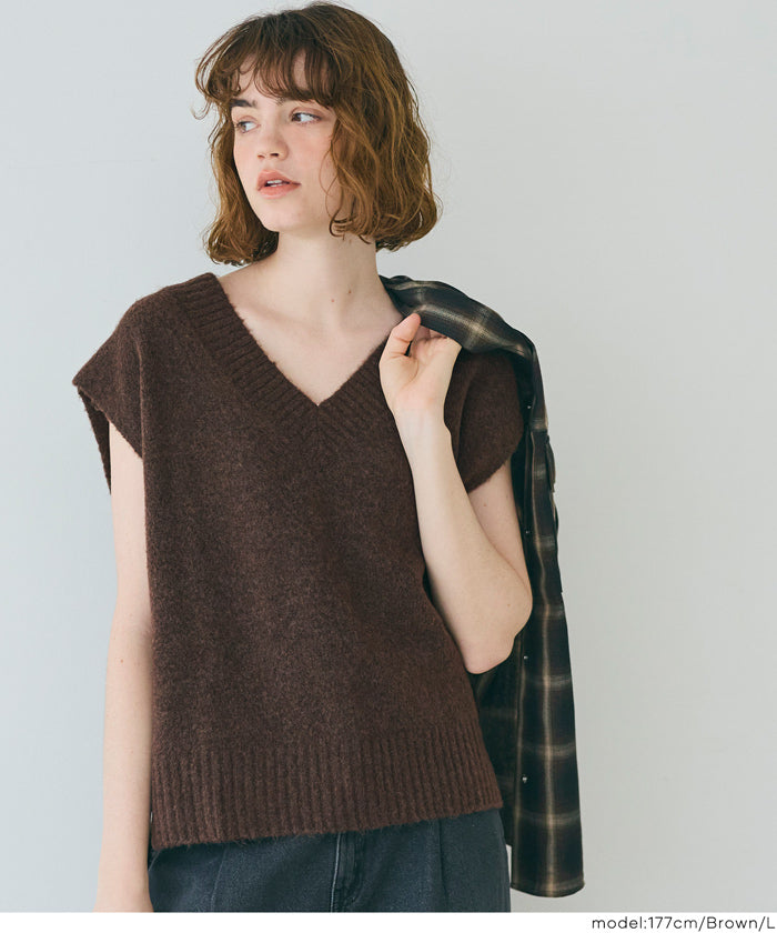 soft knitted V-neck vest