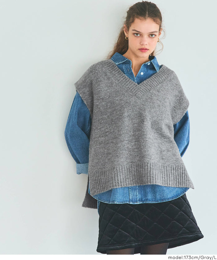 soft knitted V-neck vest