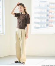 Temperamental and versatile short-sleeved cable knit sweater