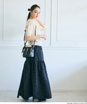 Temperamental and versatile short-sleeved cable knit sweater