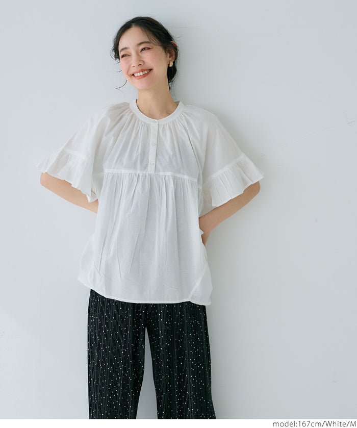 Airy cotton ruffled half-sleeve shirt