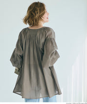 Airy cotton loose round neck long sleeve shirt