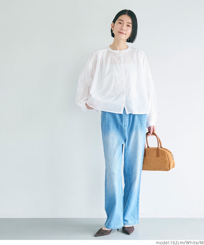 Short-sleeved shirt with puff sleeves