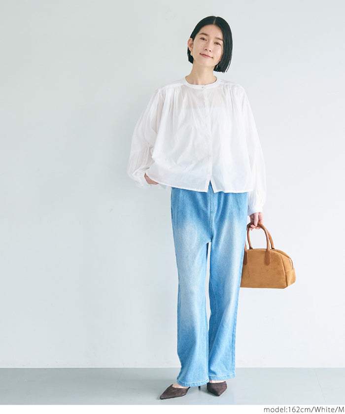 Short-sleeved shirt with puff sleeves