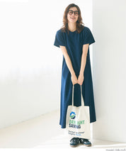 Various printed thin canvas bags