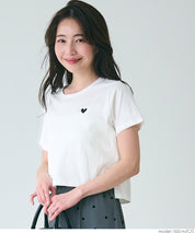 Small Heart LOGO Cotton Fitted Top T-shirt