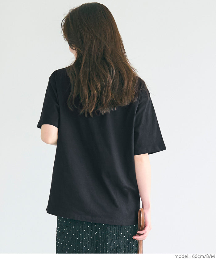 Slim-fit short-sleeved T-shirt with English logo