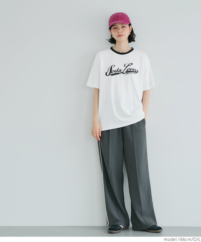 A variety of LOGO regular-fit short-sleeved T-shirts for parents and children