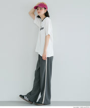 A variety of LOGO regular-fit short-sleeved T-shirts for parents and children