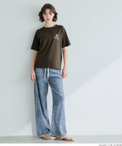 A variety of LOGO regular-fit short-sleeved T-shirts for parents and children