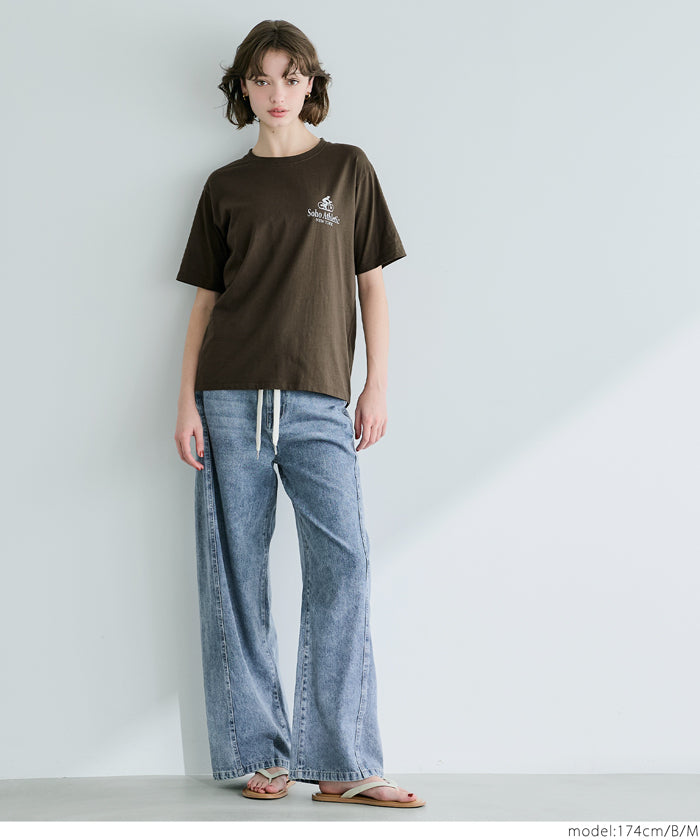 A variety of LOGO regular-fit short-sleeved T-shirts for parents and children