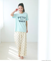 A variety of LOGO regular-fit short-sleeved T-shirts for parents and children