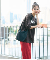 English logo half-sleeve loose T-shirt