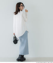 Tail cut assorted logo long sleeve top