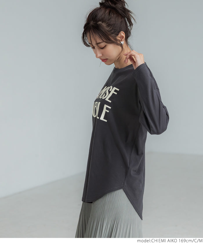 Tail cut assorted logo long sleeve top