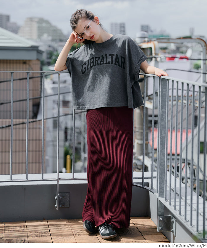 Self-cut random rib pleated skirt