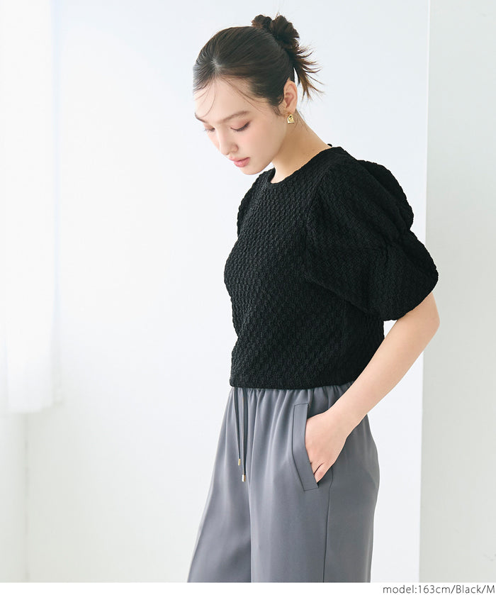 Textured puff-sleeve top