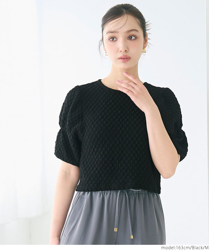 Textured puff-sleeve top