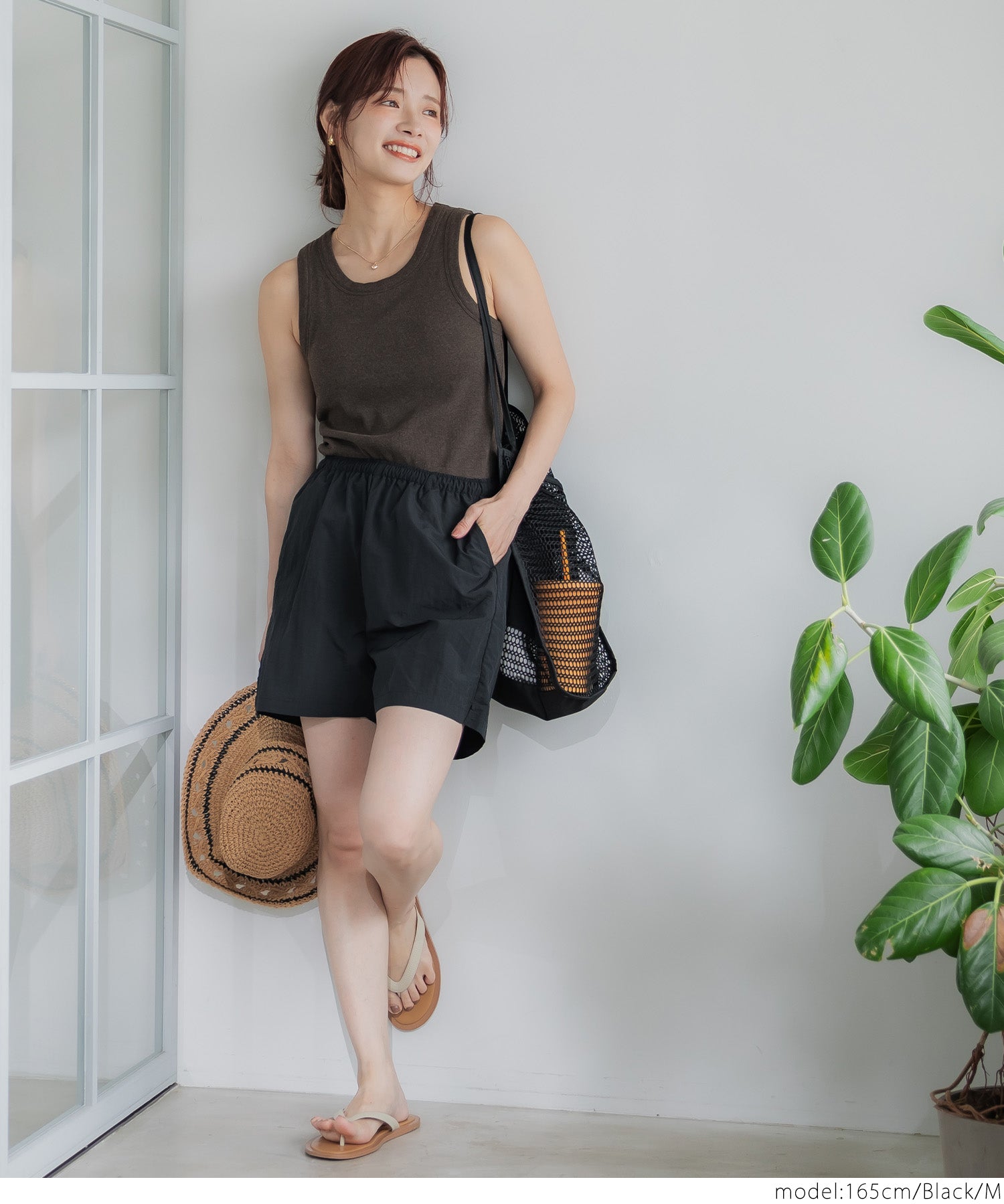 Water-repellent nylon sports shorts