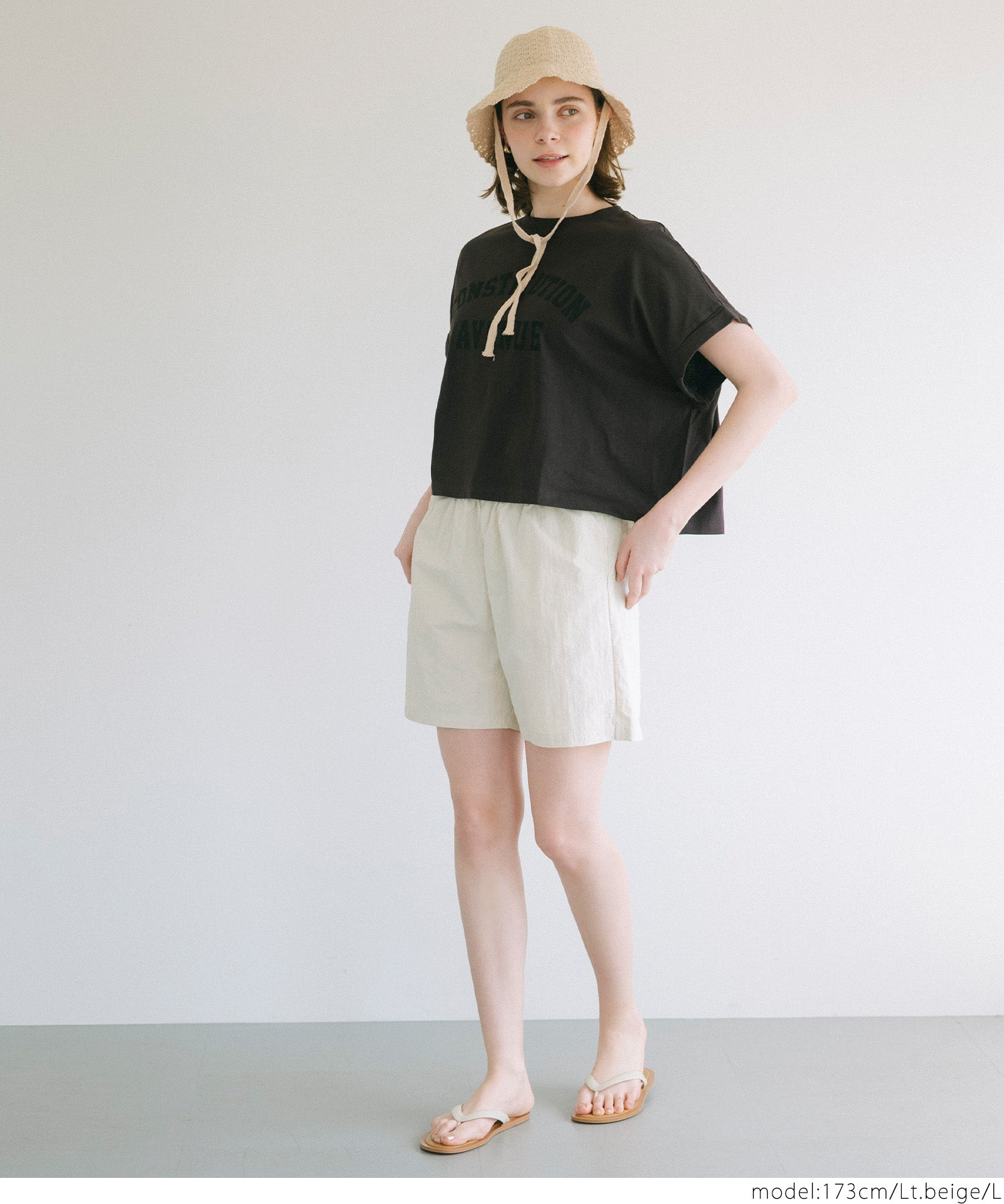 Water-repellent nylon sports shorts