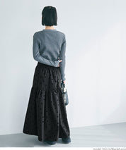 Flocked dot pattern firm tiered skirt