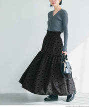Flocked dot pattern firm tiered skirt