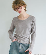 U-neck long sleeve ribbed T-shirt