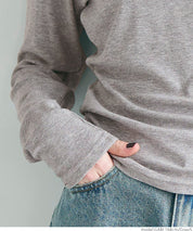 U-neck long sleeve ribbed T-shirt