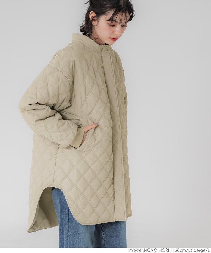 Hooded quilted coat