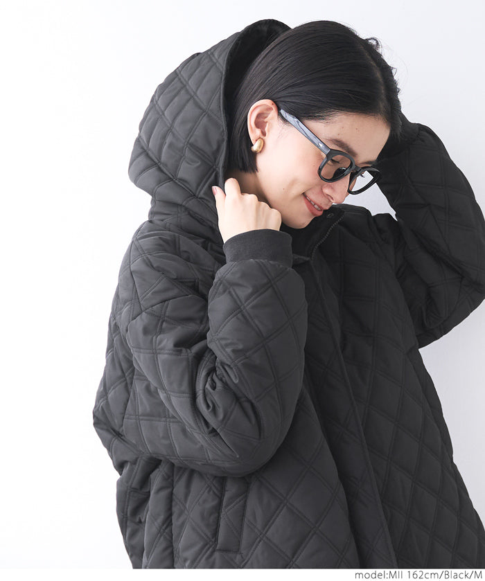 Hooded quilted coat