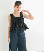 Japanese style pleated short vest