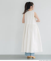 V-neck front zip-up dress