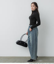 Turtleneck ribbed top