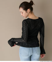 Ruffled lace long-sleeved top
