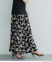 Black and white printed high waist A-line skirt