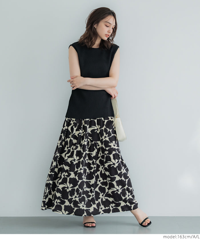 Black and white printed high waist A-line skirt