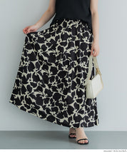 Black and white printed high waist A-line skirt