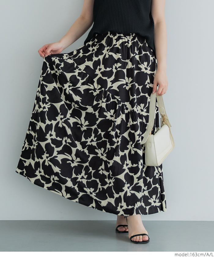 Black and white printed high waist A-line skirt